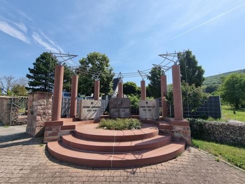 Friedhof Sulzbach Eingangsbereich