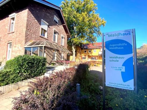 Waldhausschule Frontansicht Waldhausschule Frontansicht