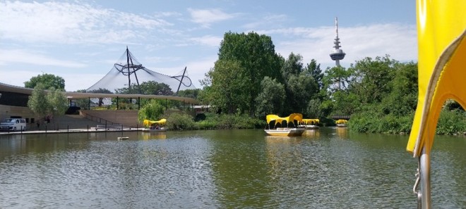 Floßfahrt im Luisenpark
