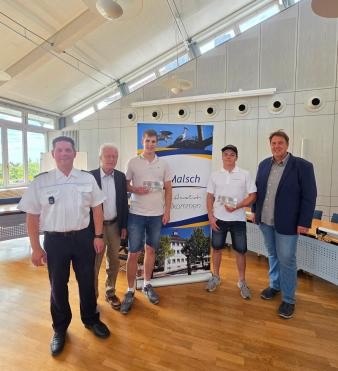 Roman Hofmann, Werner Raab, Pascal Lingnau, Robin Becker, Markus Bechler im Ratssaal des Rathauses Malsch